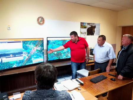 Управление лесами Брянской области проводит обучение работе в системе мониторинга лесных пожаров 